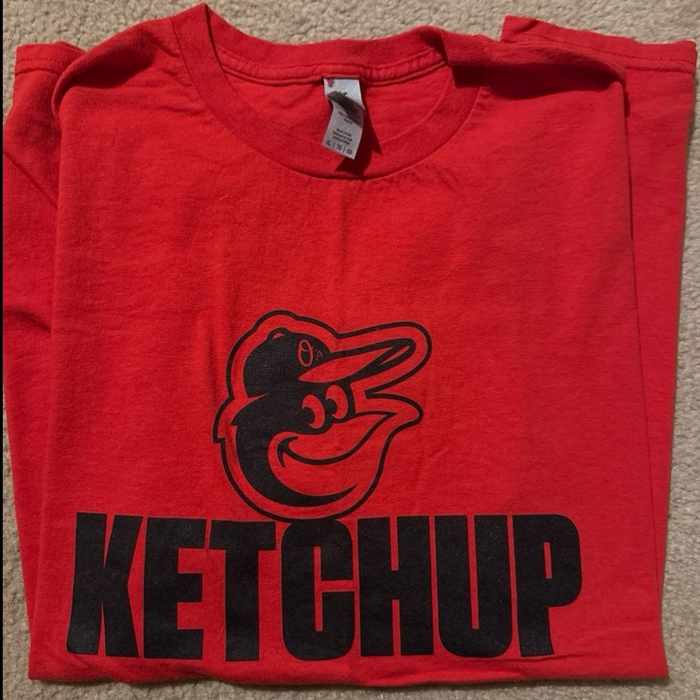 Baltimore Orioles Ketchup HotDog shirt XL